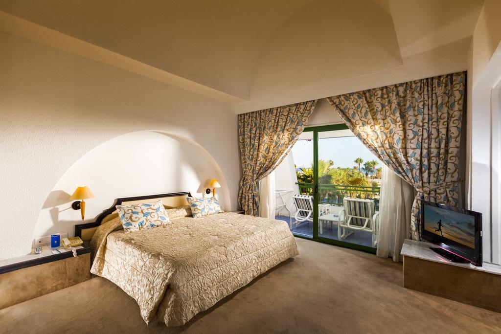 Hasdrubal Thalassa & Отель 4*
